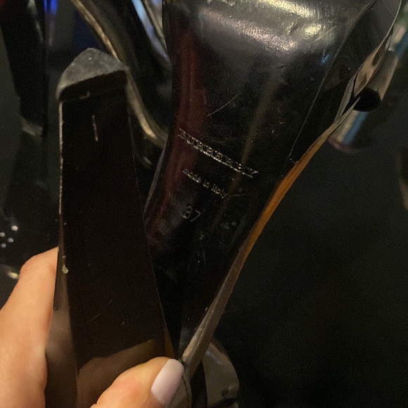 Burberry Black and Gray Heels - Picture 10 of 11